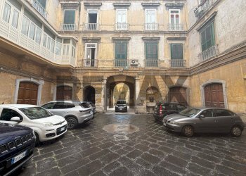 Edificio all\'aperto - Trilocale Corso Secondigliano
487, Napoli - foto 8