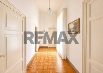 Hall / corridoio - Trilocale Corso Secondigliano
487, Napoli - foto 1