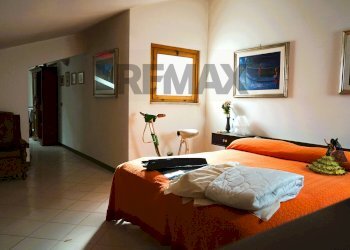 Camera / camera da letto - Quadrilocale via Innocenzo XII
 
15, Ariccia - foto 18