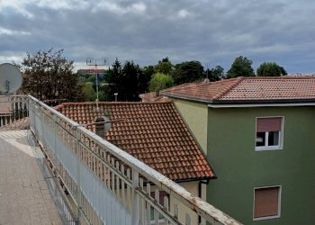 Balcone - Trilocale Via Indipendenza
 
6, Robbiate - foto 16