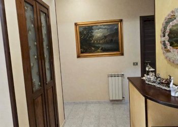 Hall / corridoio - Four-room apartment Via Ippolito Nievo
 
5, Bagheria - photo 7