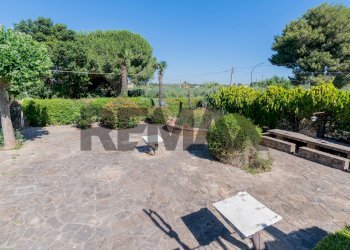 Giardino - Villa via trenta salme
 
1, Castelvetrano - photo 12