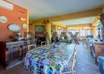 Sala da pranzo - Villa via trenta salme
 
1, Castelvetrano - photo 43