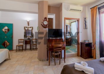 Sala da pranzo - Villa via trenta salme
 
1, Castelvetrano - photo 57