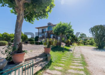 Giardino - Villa via trenta salme
 
1, Castelvetrano - photo 60