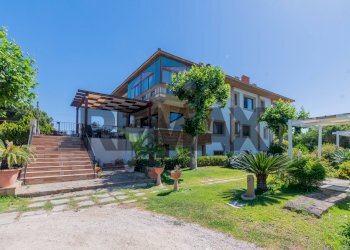 Casa all\'aperto - Villa via trenta salme
 
1, Castelvetrano - photo 65
