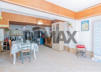 Terrazza - Villa via trenta salme
 
1, Castelvetrano - photo 83