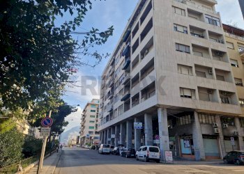 Edificio all\'aperto - Trilocale Via Francesco Crispi
 
84, Palermo - foto 11