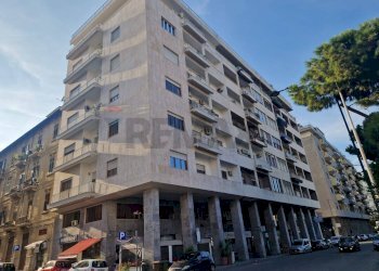Edificio all\'aperto - Trilocale Via Francesco Crispi
 
84, Palermo - foto 12