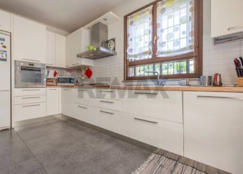 Cucina - Villa Monte Nevoso
 
34/a, Gallarate - foto 4