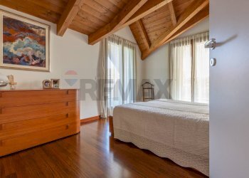 Camera / camera da letto - Villa Monte Nevoso
 
34/a, Gallarate - foto 10