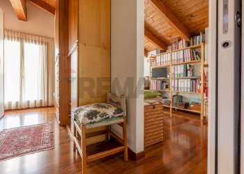 Camera / camera da letto - Villa Monte Nevoso
 
34/a, Gallarate - foto 14
