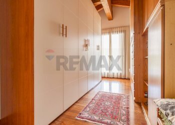 Hall / corridoio - Villa Monte Nevoso
 
34/a, Gallarate - foto 15