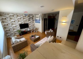 Sala da pranzo - Villa via passo gatta
 
1/c1, Modica - foto 13