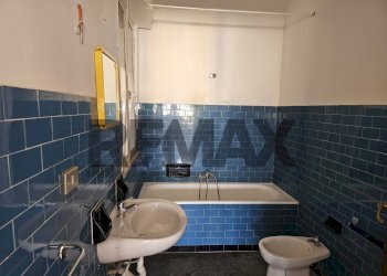 Bagno - Appartamento VIA GABRIELE D'ANNUNZIO
 
54, Ragusa - foto 29