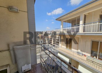 Balcone - Four-room apartment VIA GABRIELE D'ANNUNZIO
 
54, Ragusa - photo 10