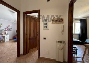 Hall / corridoio - Semi-detached house via retarola
 
99-101, Velletri - photo 28