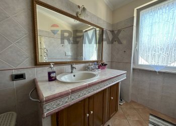 Bagno - Semi-detached house via retarola
 
99-101, Velletri - photo 35