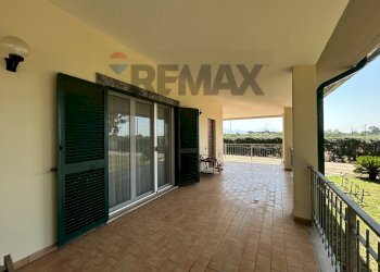 Terrazza - Semi-detached house via retarola
 
99-101, Velletri - photo 44