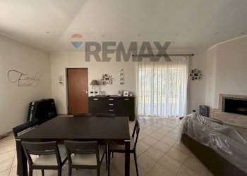 Sala da pranzo - Semi-detached house via retarola
 
99-101, Velletri - photo 48