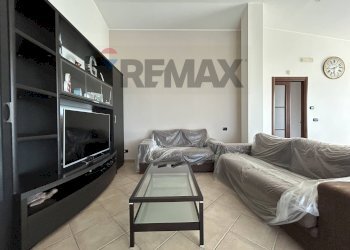 Soggiorno - Semi-detached house via retarola
 
99-101, Velletri - photo 51