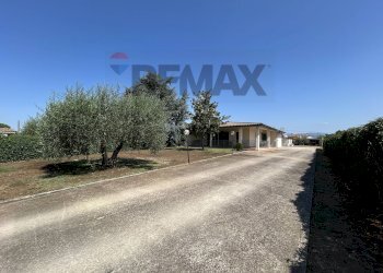 Casa all\'aperto - Semi-detached house via retarola
 
99-101, Velletri - photo 93