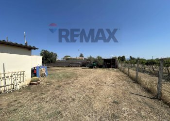 Giardino - Semi-detached house via retarola
 
99-101, Velletri - photo 97
