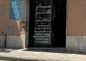Edificio all\'aperto - Commercial Premises Viale Roma
 
7, Colli a Volturno - photo 6