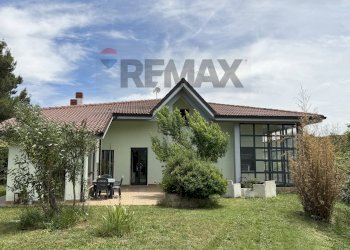 Casa all\'aperto - Villa contrada colle longo
 
45 F, Campobasso - photo 20
