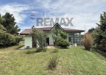Casa all\'aperto - Villa contrada colle longo
 
45 F, Campobasso - photo 24