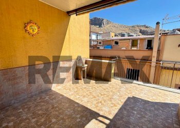 Terrazza - Three-room apartment piazza  Del Bono
 
9, Palermo - photo 1