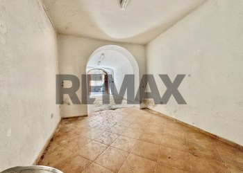 Stanza vuota - Warehouse Via Del Bosco
 
37, Palermo - photo 7