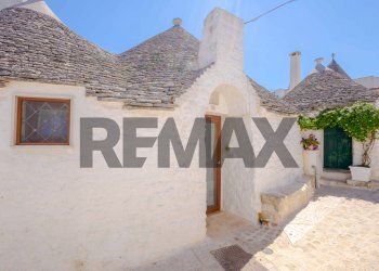 Casa all\'aperto - Baita via Monte Sabotino
 
86/88, Alberobello - foto 3