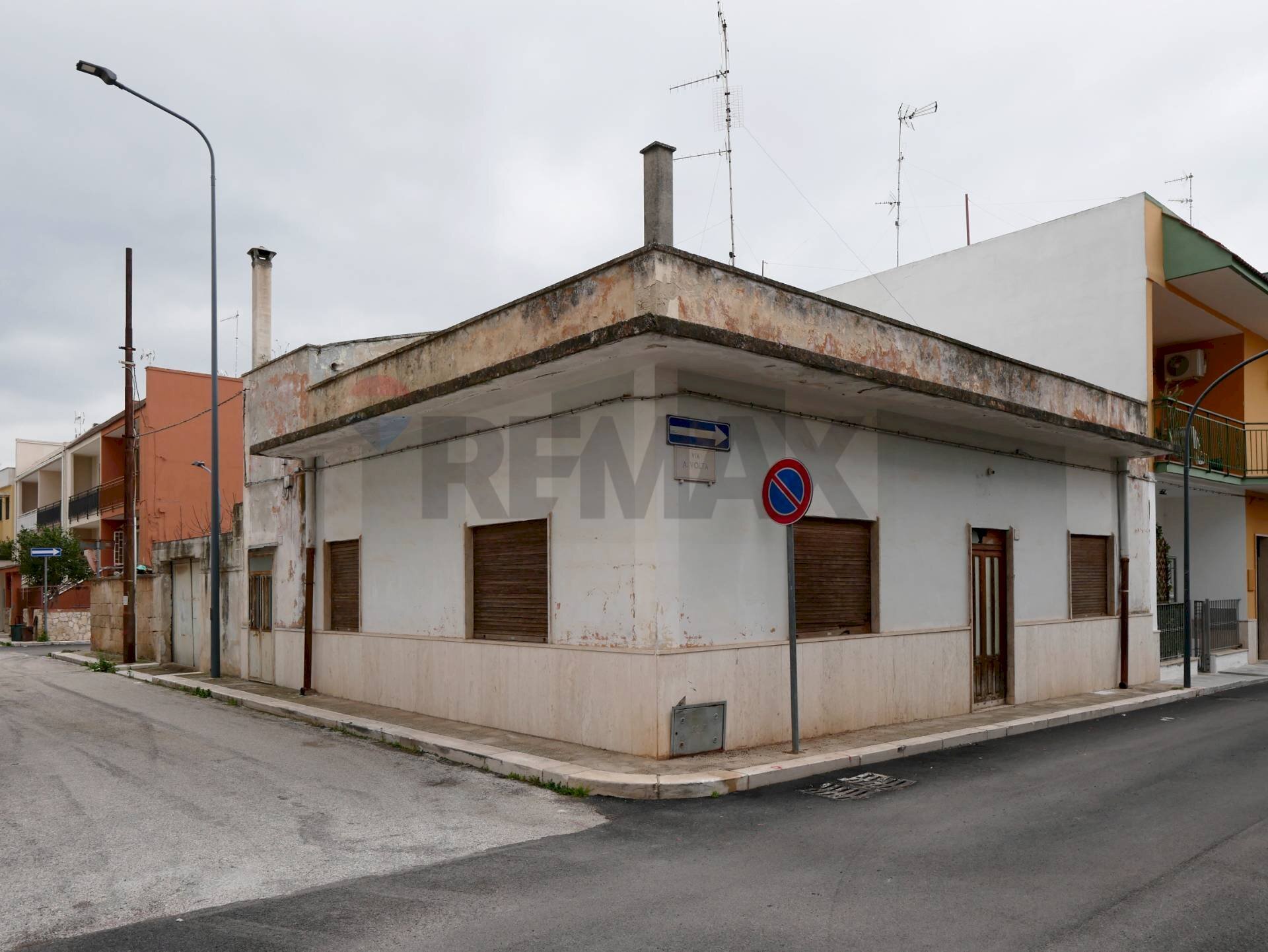Edificio all\'aperto - Independent house Via Alessandro Volta
 
42, Cellamare - photo 2