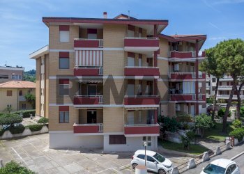 Edificio all\'aperto - Three-room apartment VIA DELLE NAIADI
 
7, Francavilla al Mare - photo 1