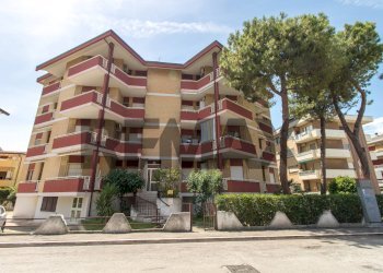 Edificio all\'aperto - Three-room apartment VIA DELLE NAIADI
 
7, Francavilla al Mare - photo 13