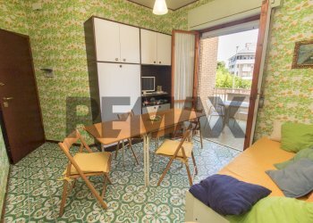 Sala da pranzo - Three-room apartment VIA DELLE NAIADI
 
7, Francavilla al Mare - photo 21