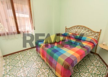 Camera / camera da letto - Three-room apartment VIA DELLE NAIADI
 
7, Francavilla al Mare - photo 28