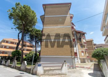 Edificio all\'aperto - Three-room apartment VIA DELLE NAIADI
 
7, Francavilla al Mare - photo 39