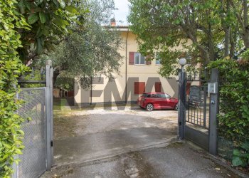 Edificio all\'aperto - Independent house via mare adriatico
 
22, Spoltore - photo 4