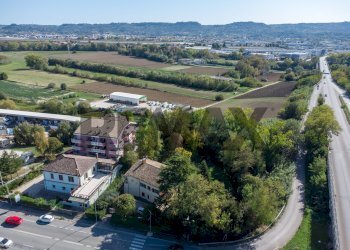Vista delle montagne - Independent house via mare adriatico
 
22, Spoltore - photo 6