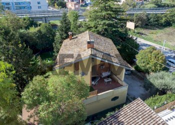 Casa all\'aperto - Independent house via mare adriatico
 
22, Spoltore - photo 10