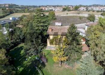 Edificio all\'aperto - Independent house via mare adriatico
 
22, Spoltore - photo 20