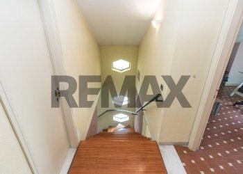 Hall / corridoio - Independent house via mare adriatico
 
22, Spoltore - photo 36