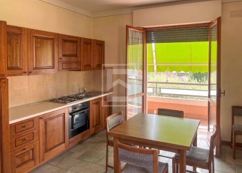 Foto 4 - Three-room apartment via SARCA
 
9, Desenzano del Garda - photo 4