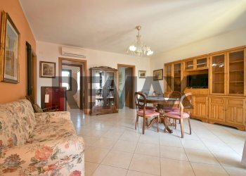 Sala da pranzo - Apartment via Cagliari
 
3, Dolianova - photo 4
