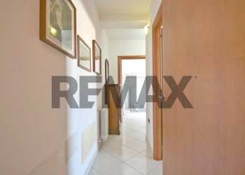 Hall / corridoio - Apartment via Cagliari
 
3, Dolianova - photo 13