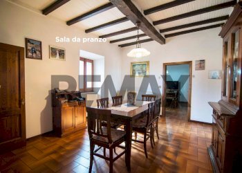 Sala da pranzo - Appartamento PIAZZETTA DELL'INCROCIATA
 
6, Roccastrada - foto 1