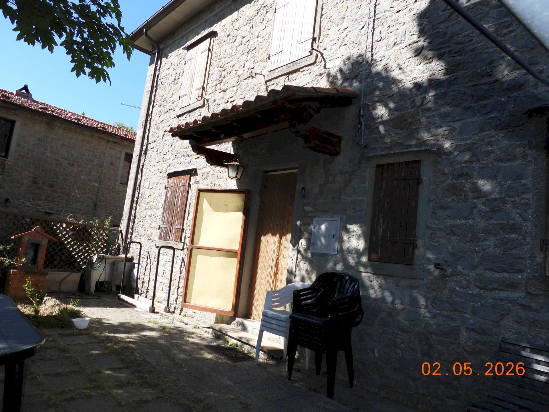 Foto 1 - Trilocale VIA DELLA ROCCA
 
2, Chiusi della Verna - foto 1
