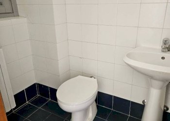Bagno - Trilocale via Festa del Perdono, Milano - foto 16